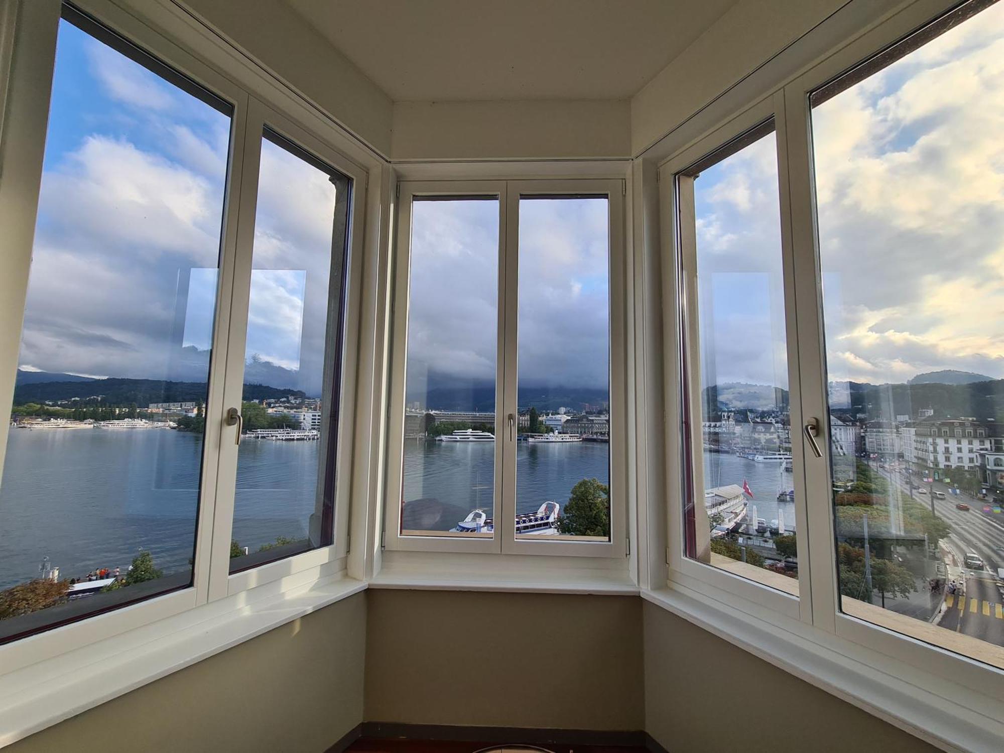 Lucerne Lake View Apartments Ngoại thất bức ảnh